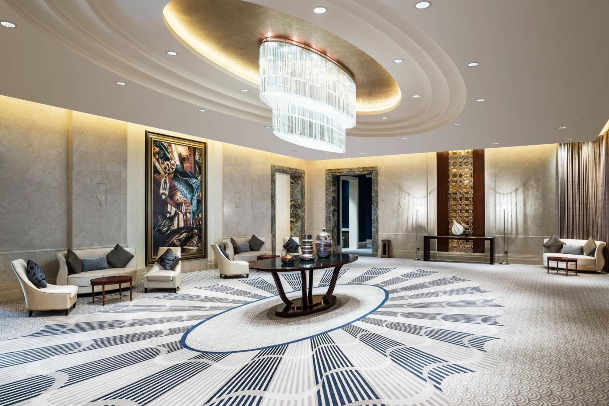 The St. Regis Отель 5*