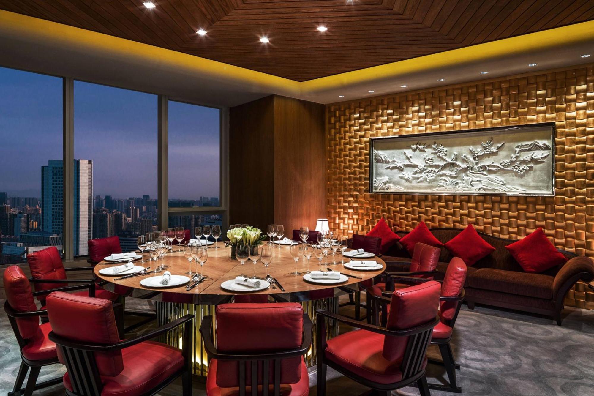 Отель The St. Regis