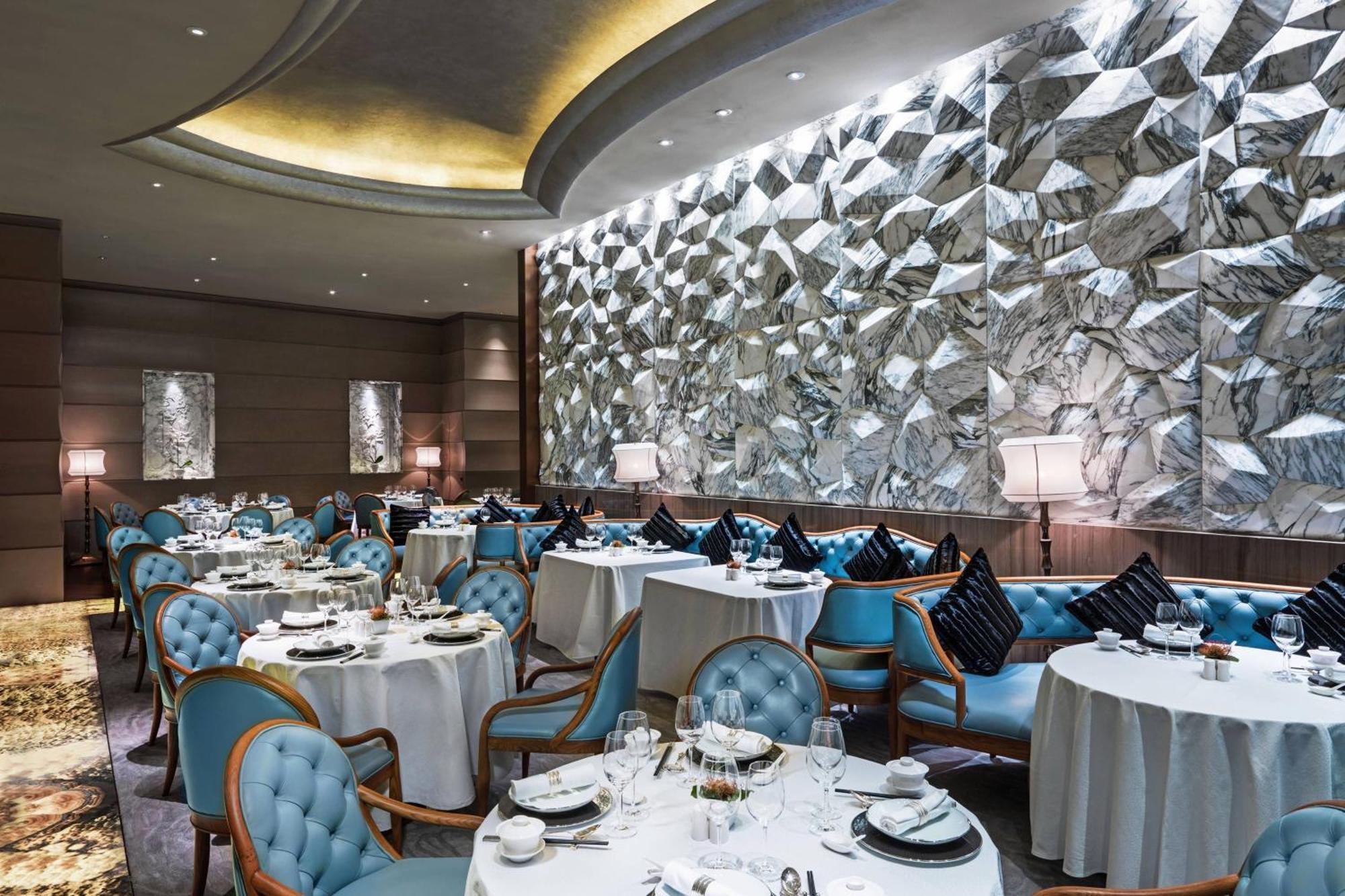 เดอะ เซนต์ เรจิส โรงแรม 5*