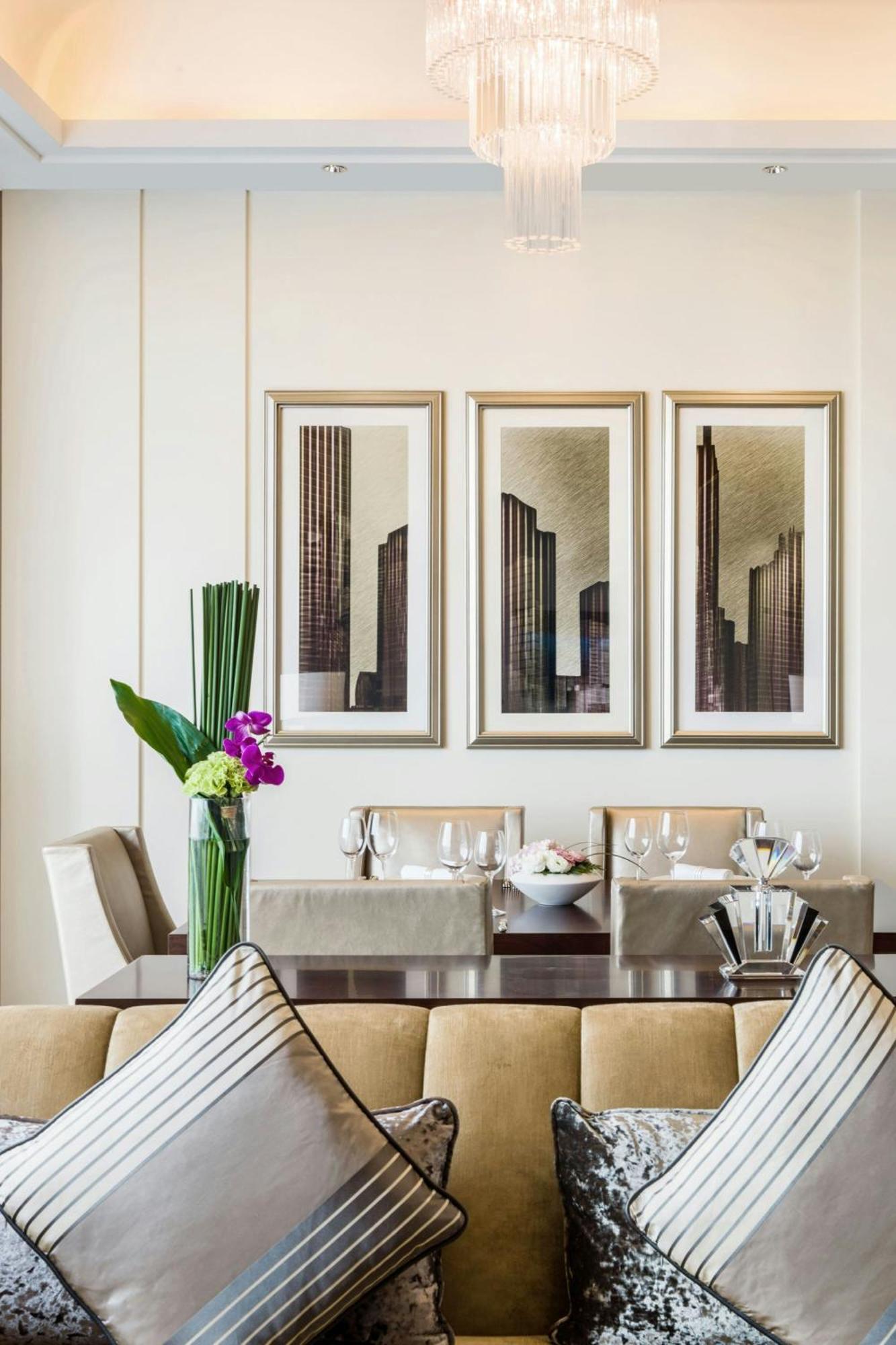 Hotel The St. Regis 5*
