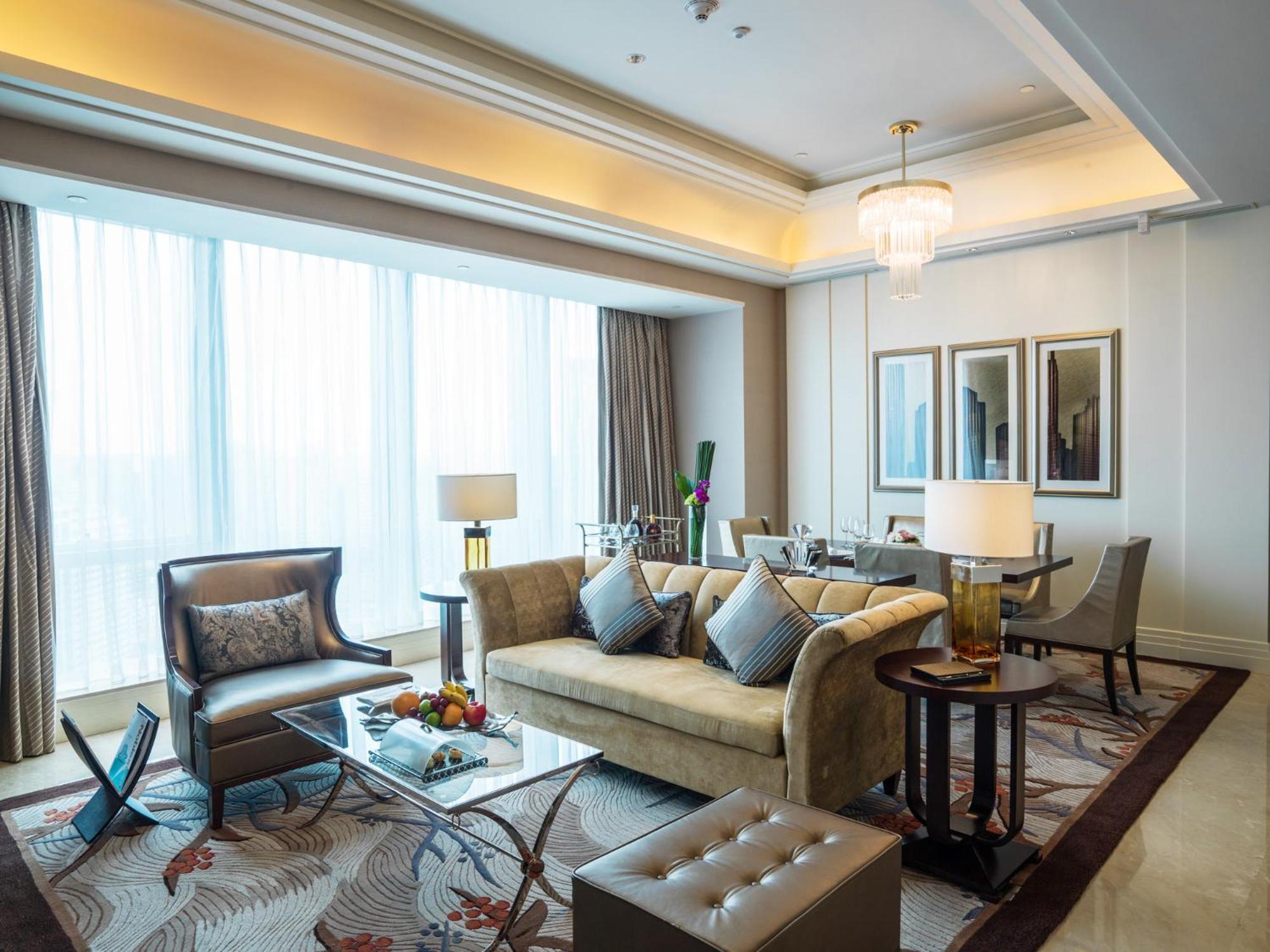 Hotel The St. Regis 5*